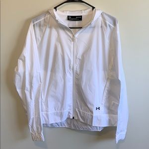 Under Armour light windbreaker